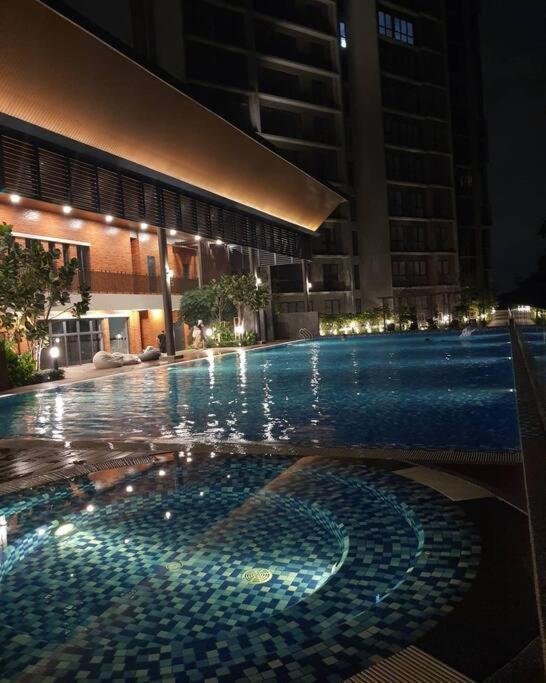 The Glass Homestay Putrajaya Luaran gambar